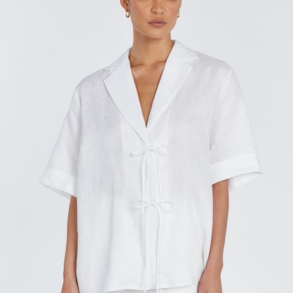 Dissh Emilia linen top size 4